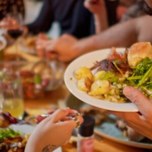 7 Tips on How to Host the Ultimate Sober Friendsgiving